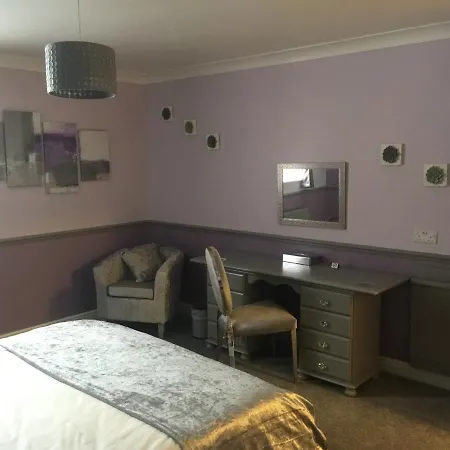 Blacksmiths Boutique לינה וארוחת בוקר 4*